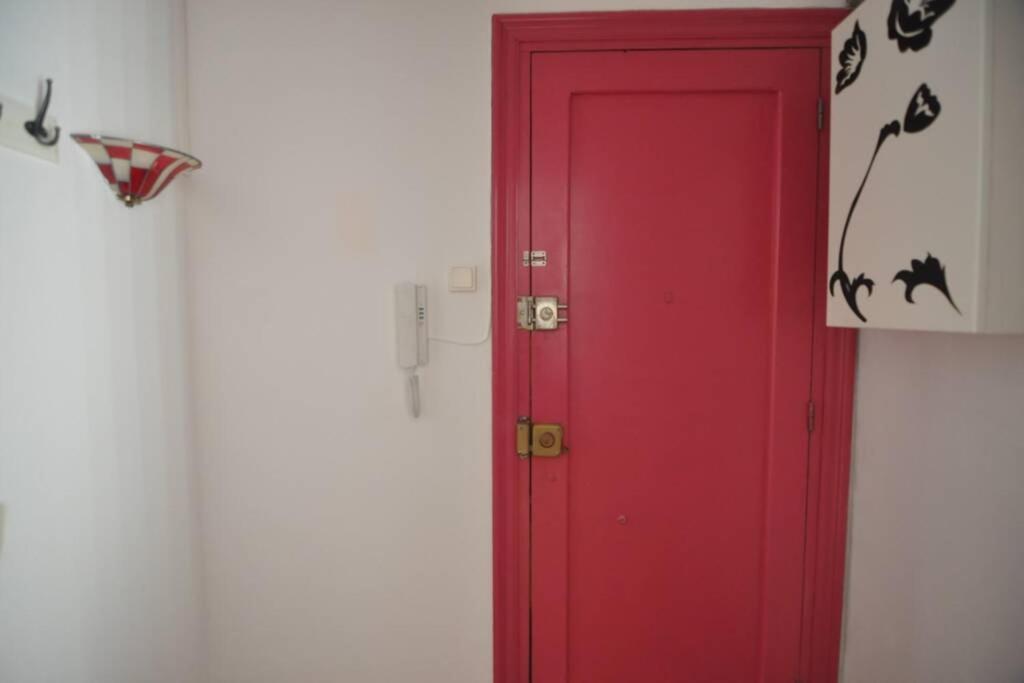 Apartamento Parc Gueell Barcelona Luaran gambar