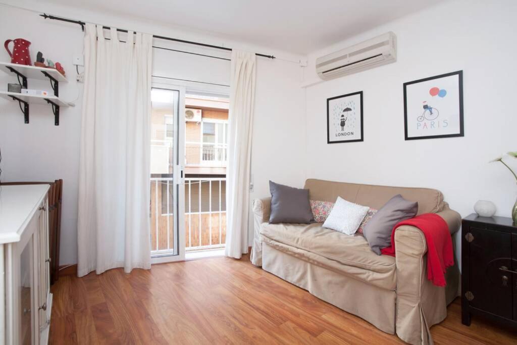 Apartamento Parc Gueell Barcelona Luaran gambar